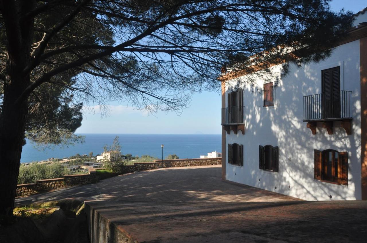 Villa Del Vescovo Cefalù Buitenkant foto
