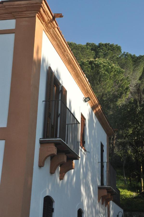 Villa Del Vescovo Cefalù Buitenkant foto