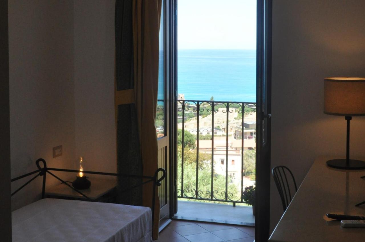 Villa Del Vescovo Cefalù Buitenkant foto