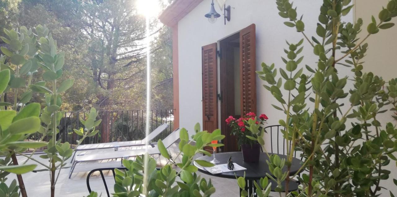 Villa Del Vescovo Cefalù Buitenkant foto