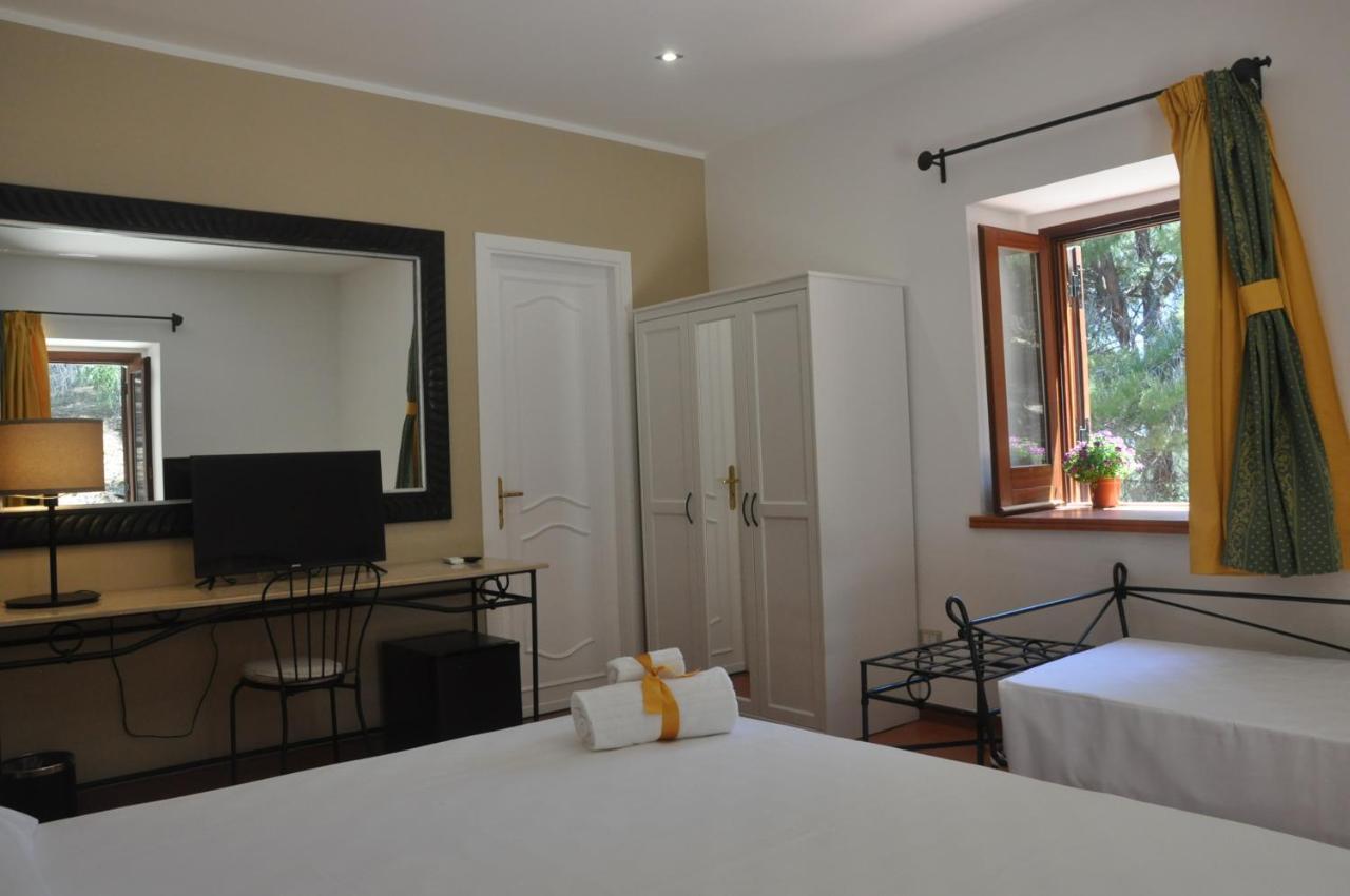 Villa Del Vescovo Cefalù Buitenkant foto